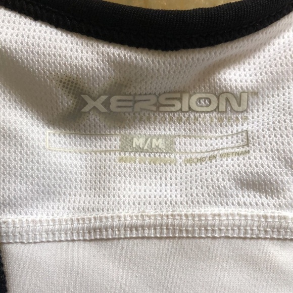 Workout tank top size M - Picture 2 of 7